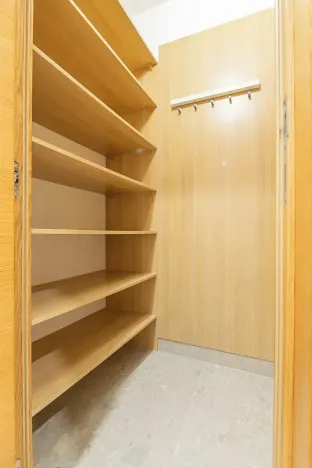 Prodej bytu 2+kk, Praha - Čimice, Čimická, 57 m2