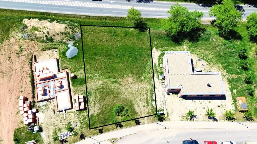 Prodej pozemku, Hluboká nad Vltavou, Potoční, 898 m2