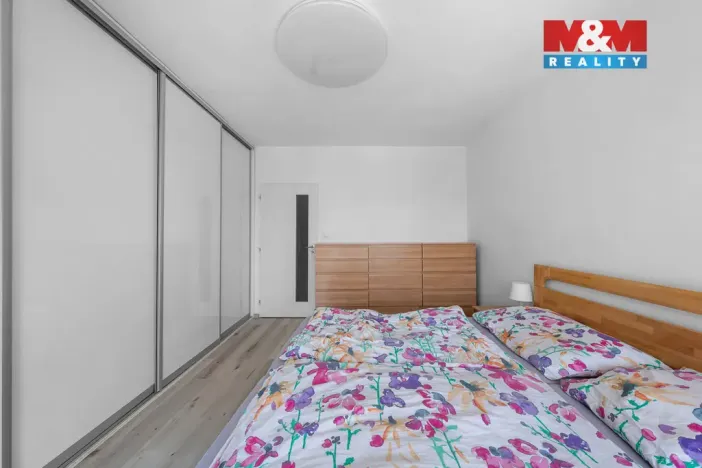 Prodej rodinného domu, Chlumec, Chlumecká, 260 m2