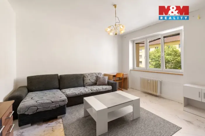 Prodej bytu 2+1, Pardubice - Zelené Předměstí, Čs. armády, 61 m2