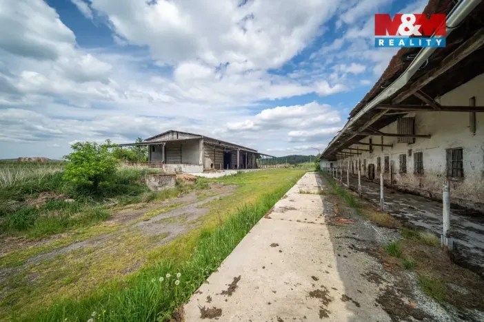 Prodej zemědělského objektu, Životice, 2087 m2