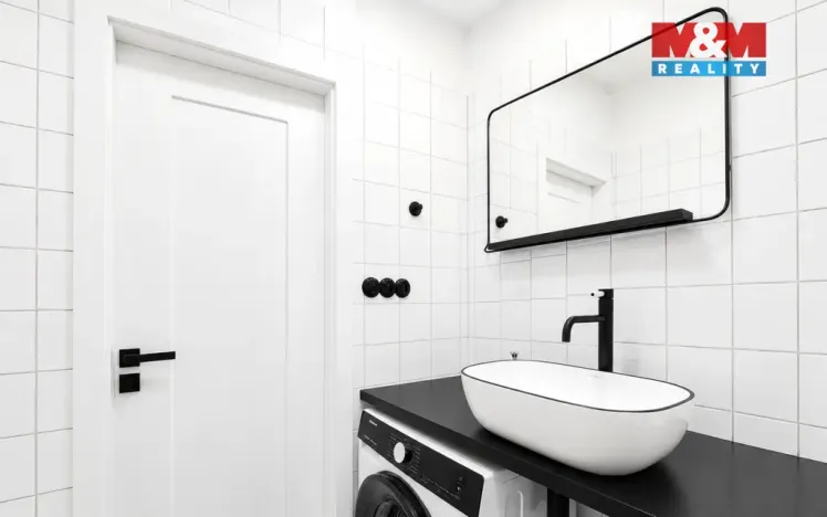 Pronájem bytu 2+kk, Praha - Hlubočepy, Machatého, 46 m2