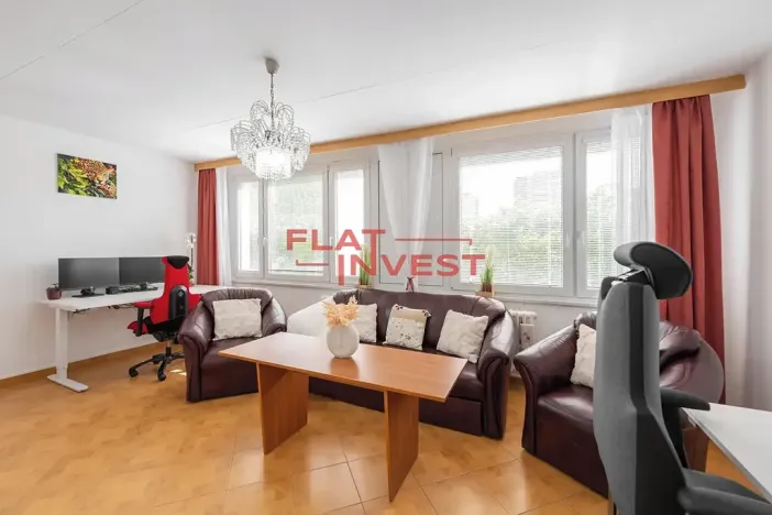Prodej bytu 2+1, Praha - Kobylisy, Paláskova, 56 m2