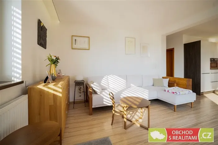 Prodej bytu 2+kk, Praha, Studnická, 73 m2
