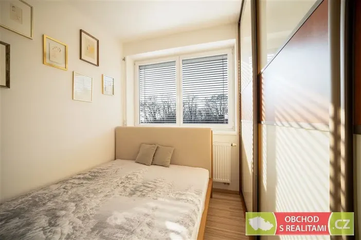 Prodej bytu 2+kk, Praha, Studnická, 73 m2