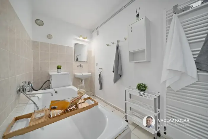 Prodej rodinného domu, Tetín, 130 m2