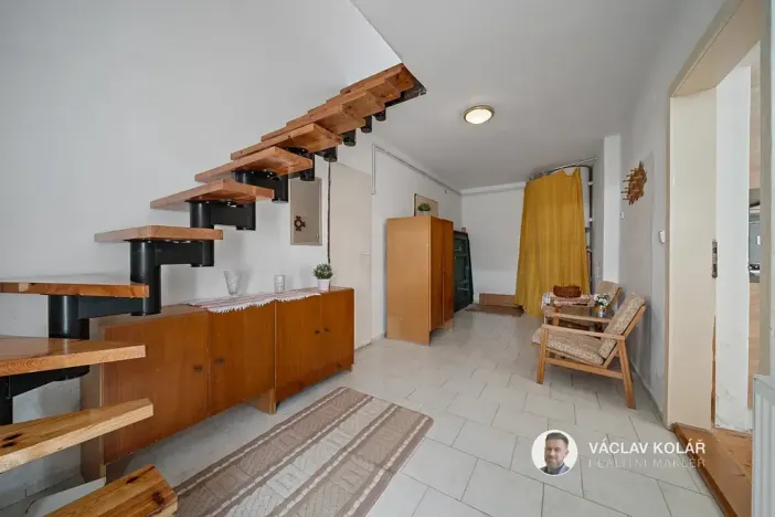 Prodej rodinného domu, Tetín, 130 m2