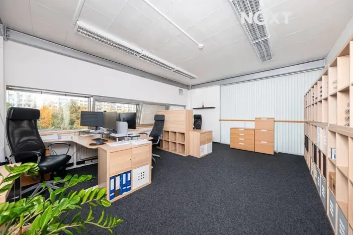 Pronájem kanceláře, Praha - Prosek, Prosecká, 28 m2