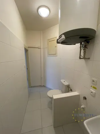 Pronájem bytu 2+kk, Praha - Nusle, V Horkách, 56 m2