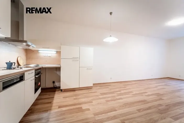 Pronájem bytu 2+kk, Brno, Přadlácká, 150 m2