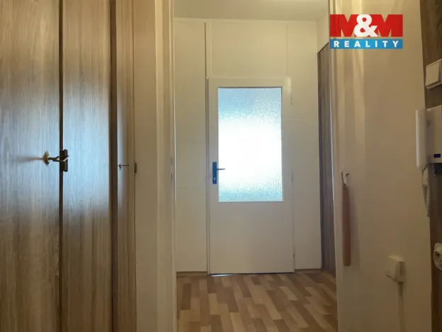 Pronájem bytu 2+kk, Praha - Kamýk, Krhanická, 43 m2