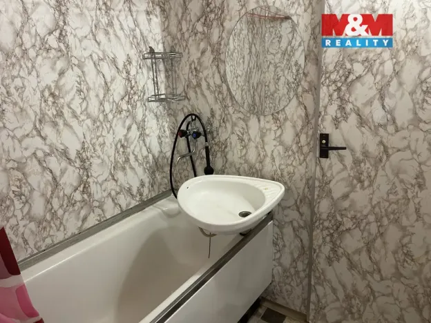 Pronájem bytu 2+kk, Praha - Kamýk, Krhanická, 43 m2