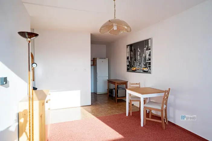 Pronájem bytu 2+kk, Mníšek pod Brdy, Ke škole, 43 m2