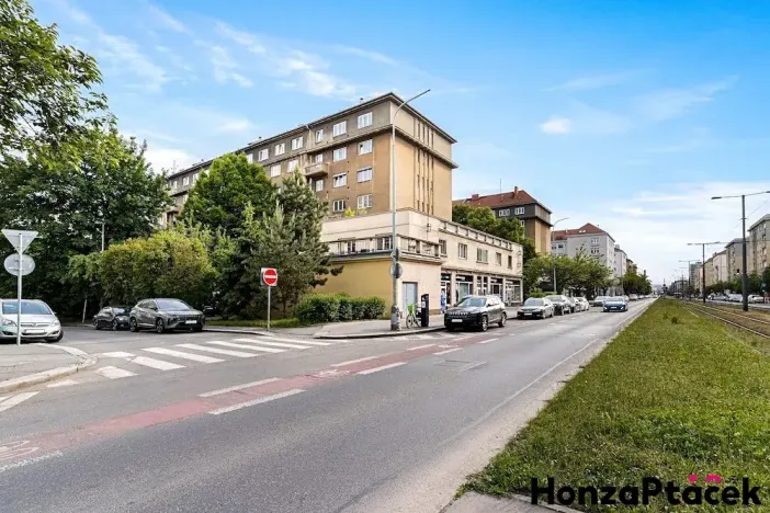 Prodej bytu 2+1, Praha - Vršovice, Lvovská, 72 m2