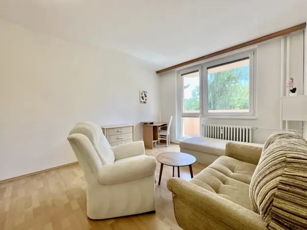 Pronájem bytu 1+1, Napajedla, Nábřeží, 33 m2