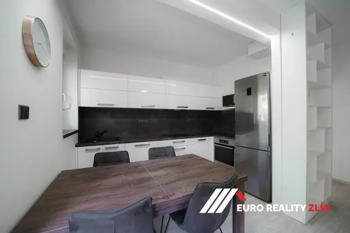 Pronájem bytu 3+1, Zlín, Obeciny XII, 68 m2