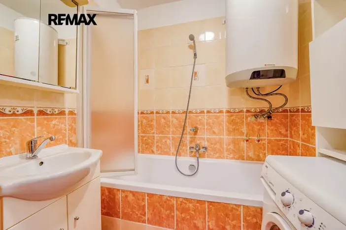 Prodej rodinného domu, Sedlčany, 93 m2