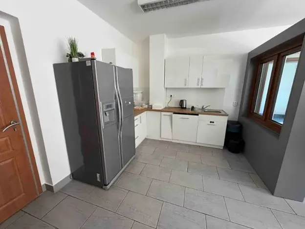 Pronájem skladu, Jihlava, 600 m2