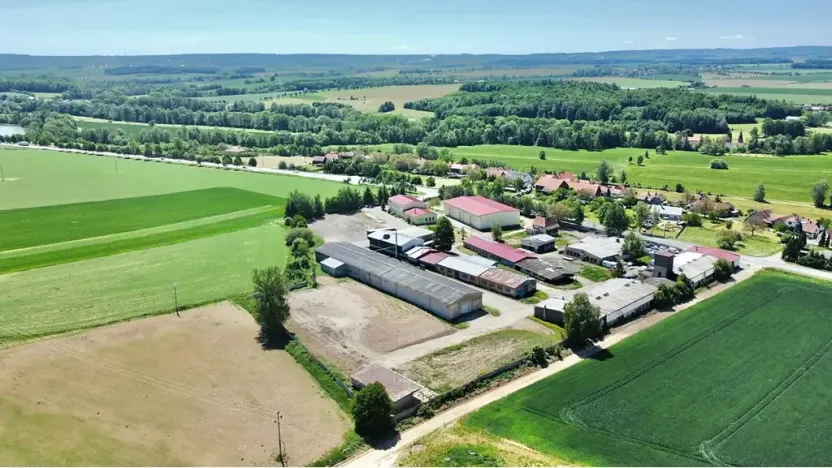 Prodej výrobních prostor, Litomyšl, 1400 m2