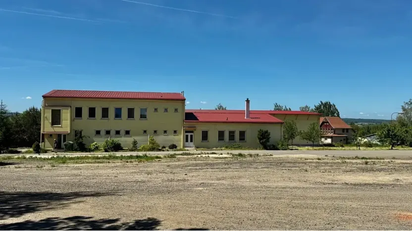 Prodej skladu, Řídký, 1400 m2