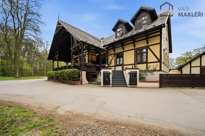 Prodej ubytování, Poděbrady, Obora, 649 m2