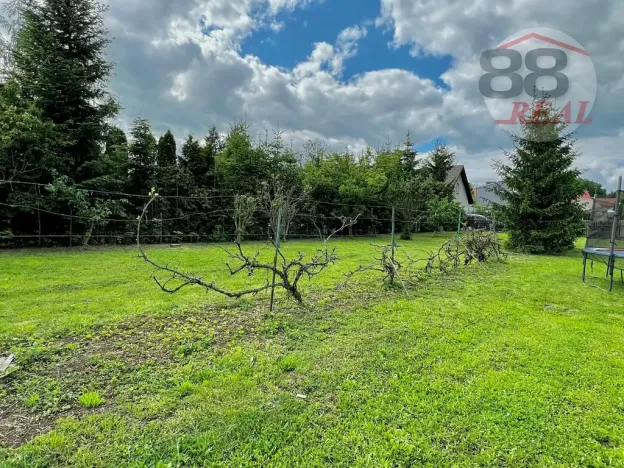 Prodej pozemku pro bydlení, Radonice, 1301 m2