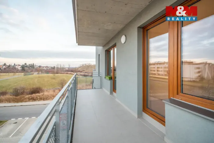Pronájem bytu 2+kk, Praha, U Hostavického potoka, 72 m2