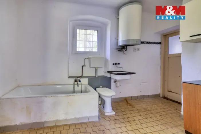 Pronájem chalupy, Březina, 63 m2