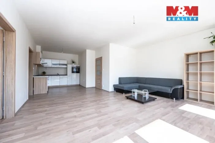 Prodej bytu 3+kk, Břežany II, 81 m2