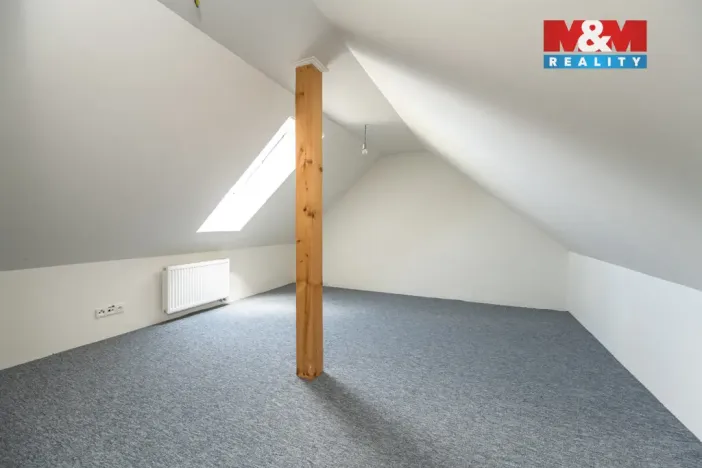 Prodej bytu 3+kk, Břežany II, 85 m2