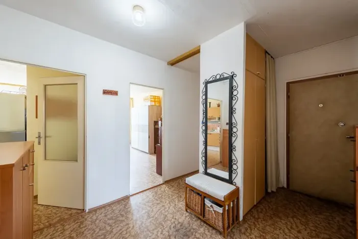 Prodej bytu 4+1, Praha - Černý Most, Vašátkova, 99 m2