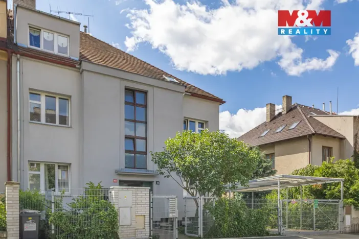 Pronájem bytu 1+kk, Praha - Libeň, Kundratka, 42 m2
