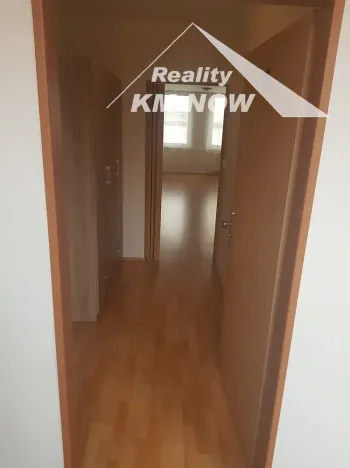 Pronájem bytu 1+kk, Kroměříž, Riegrovo náměstí, 40 m2