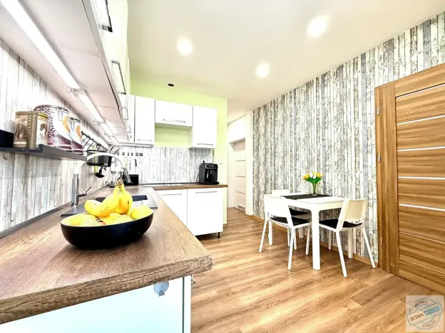 Prodej bytu 4+1, Krnov, Tyršova, 84 m2