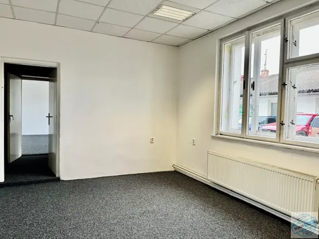 Pronájem kanceláře, Hlučín, 130 m2