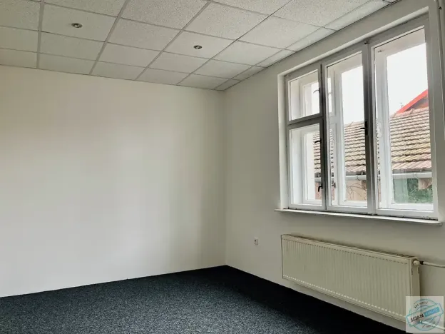 Pronájem kanceláře, Hlučín, 130 m2
