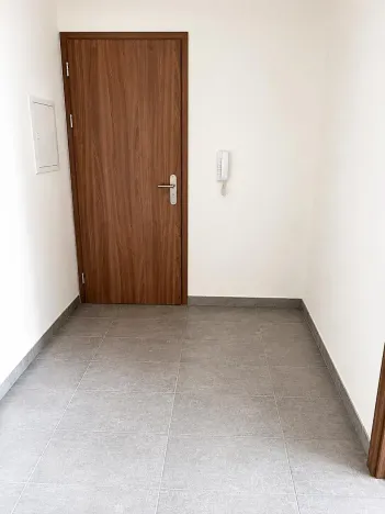 Pronájem bytu 1+kk, Chrudim, Pobřežní, 30 m2