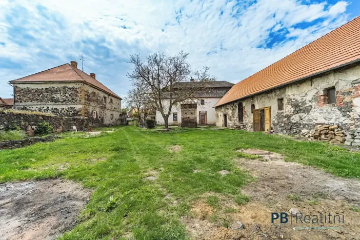Prodej rodinného domu, Krásný Dvůr, 300 m2