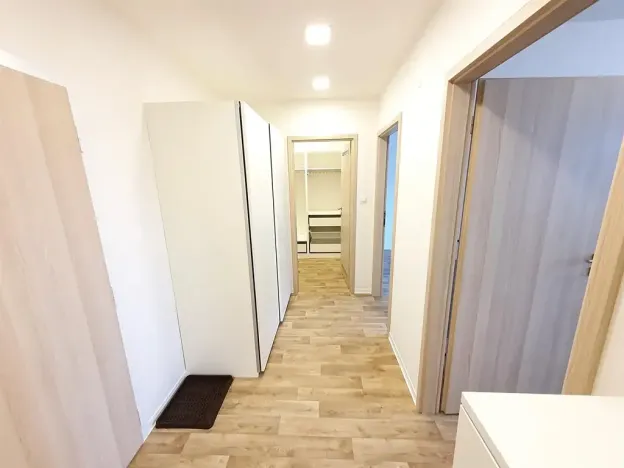 Pronájem bytu 3+kk, Praha - Michle, V zápolí, 75 m2