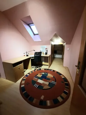 Pronájem rodinného domu, Liberec, Irkutská, 250 m2