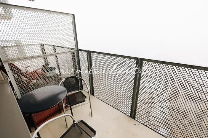 Pronájem bytu 1+kk, Praha - Vysočany, Freyova, 32 m2