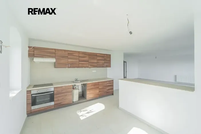 Prodej rodinného domu, Vinařice, 202 m2