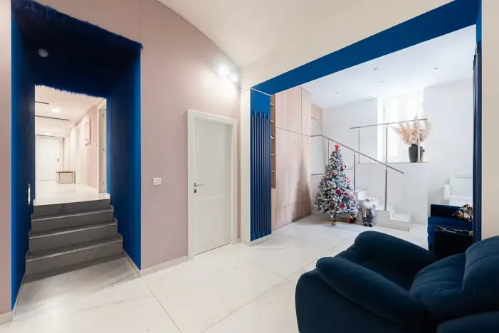 Prodej obchodního prostoru, Praha - Smíchov, Kmochova, 170 m2