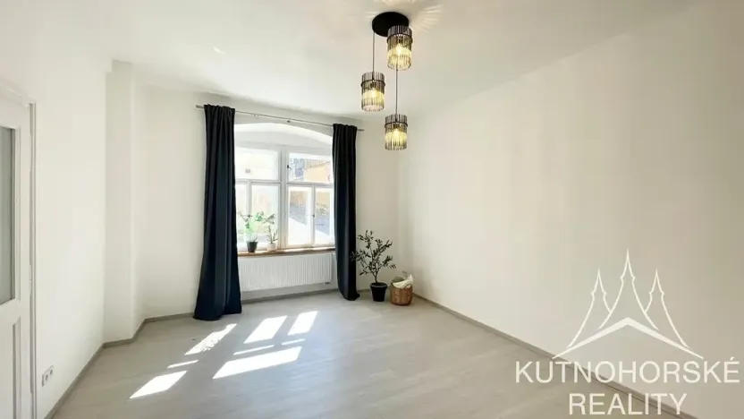 Pronájem bytu 2+1, Kutná Hora, Česká, 65 m2