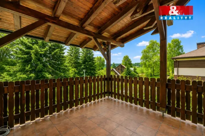 Prodej rodinného domu, Deštné v Orlických horách, 400 m2