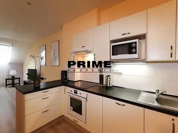 Pronájem bytu 3+kk, Praha - Vinohrady, Máchova, 93 m2