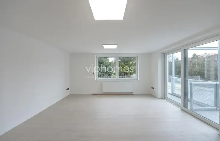 Pronájem rodinného domu, Praha - Smíchov, 452 m2