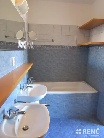 Pronájem bytu 2+kk, Brno, Bellova, 61 m2
