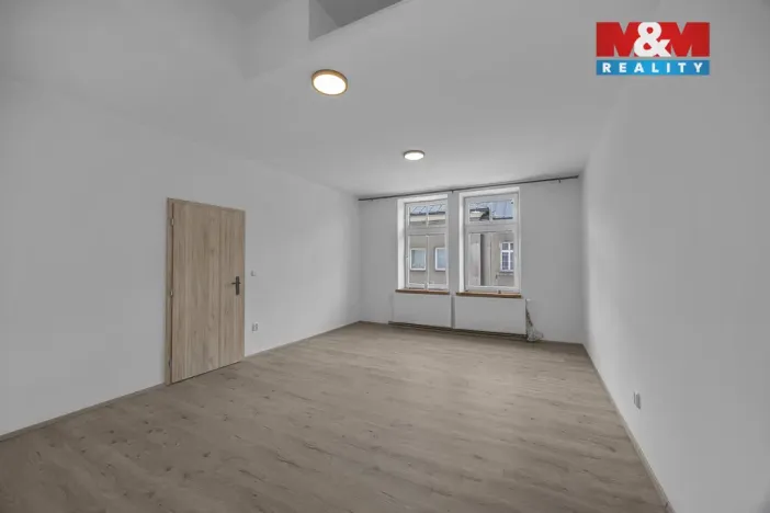 Pronájem bytu 1+1, Trutnov - Poříčí, Voletinská, 48 m2
