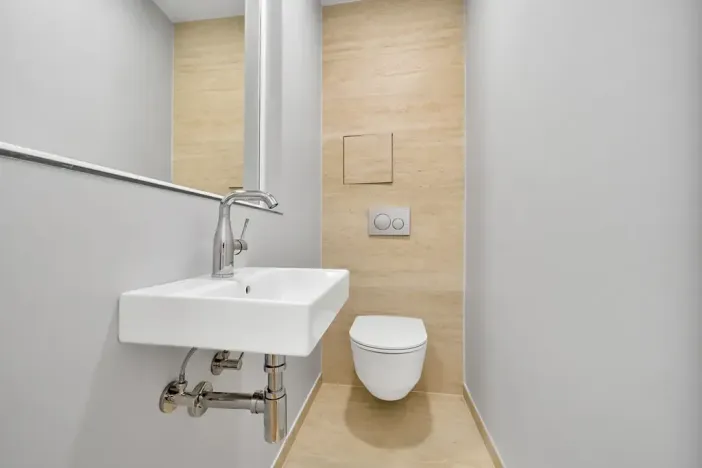 Pronájem bytu 2+kk, Praha - Karlín, Rohanské nábřeží, 52 m2